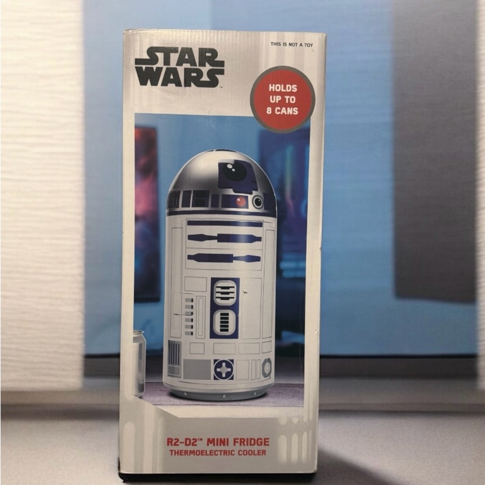 Star Wars R2D2 Mini Fridge Thermoelectric Cooler By UKONIC Robe Factory